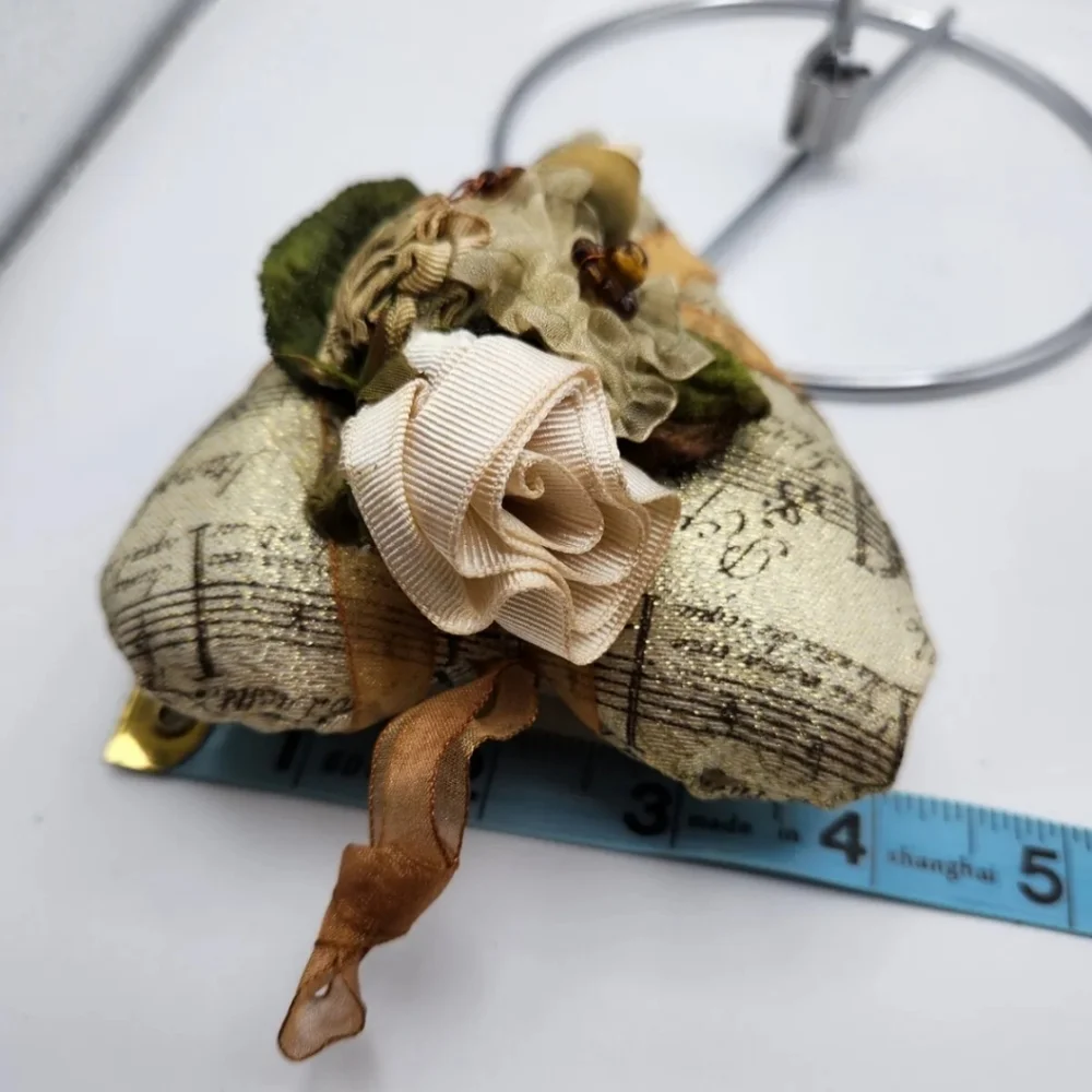 Christmas Ornament, Pillow heart, Music theme, gold shimmer, floral